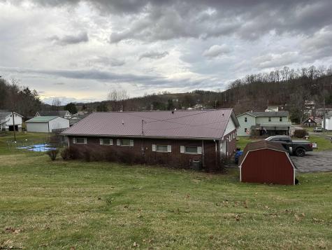 78 Steerman Street Philippi WV 26416