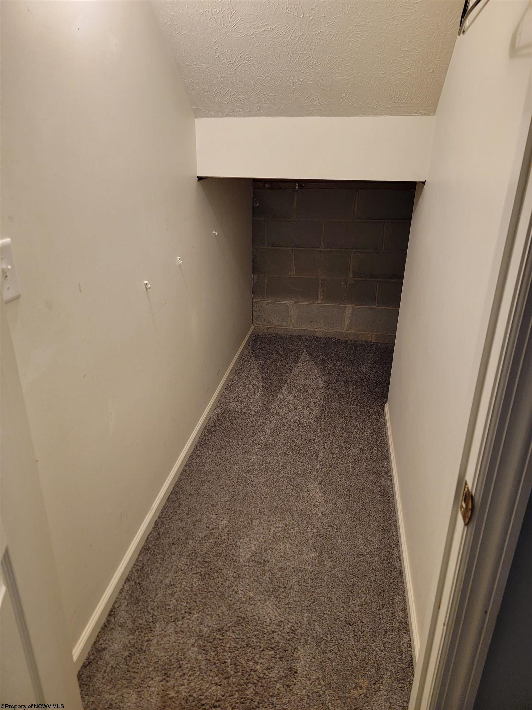 200 Alamosa Court Morgantown WV 26508