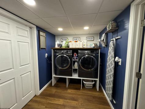 7005 Scenic View Drive Fairmont WV 26554