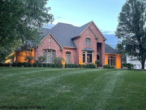 19 Westgate Drive Morgantown WV 26508