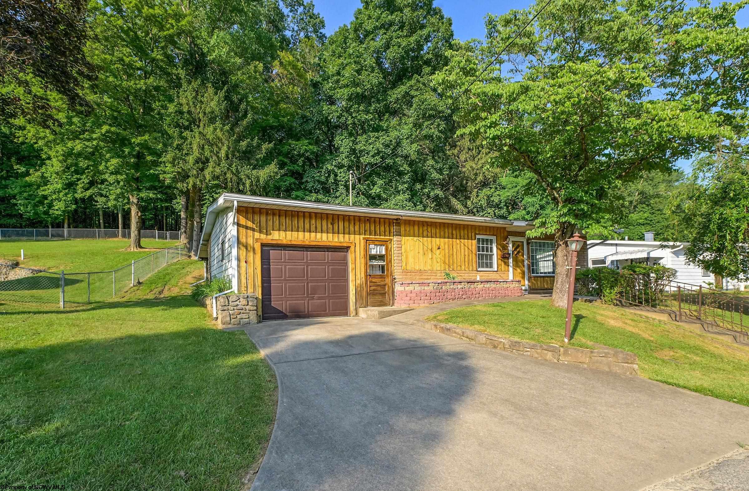 1259 Bellaire Street Fairmont WV 26554