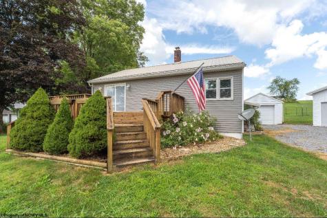 1539 Long Hollow Road Masontown WV 26542