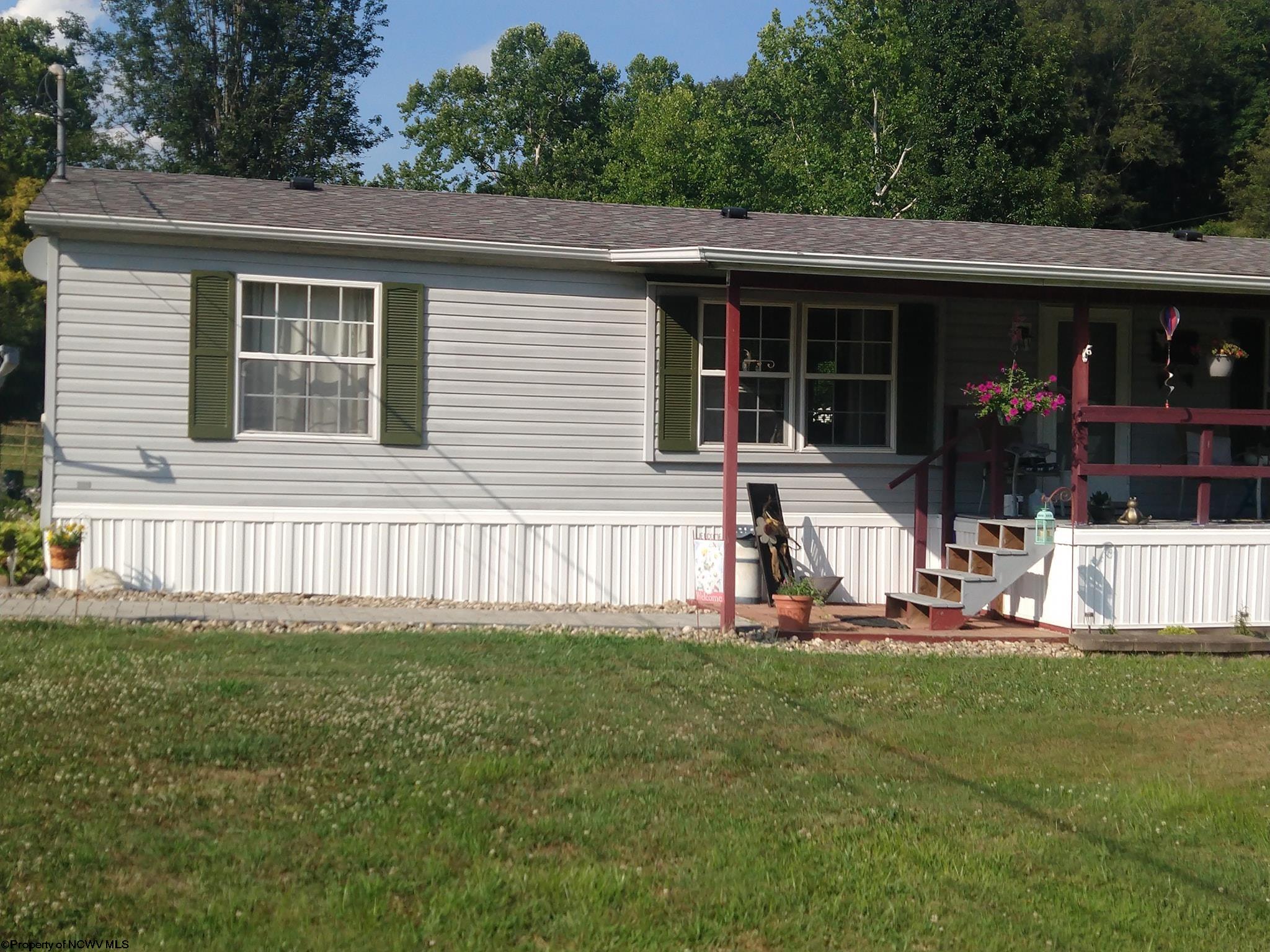 2090 Big Flint Road Salem WV 26426