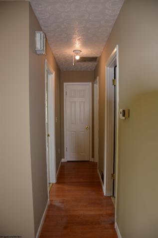 84 Chapman Lane Weston WV 26452