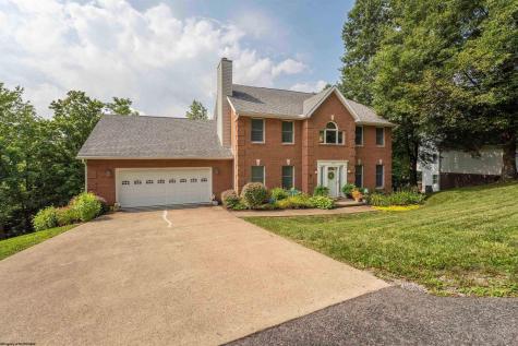 1005 Deerwood Drive Morgantown WV 26508