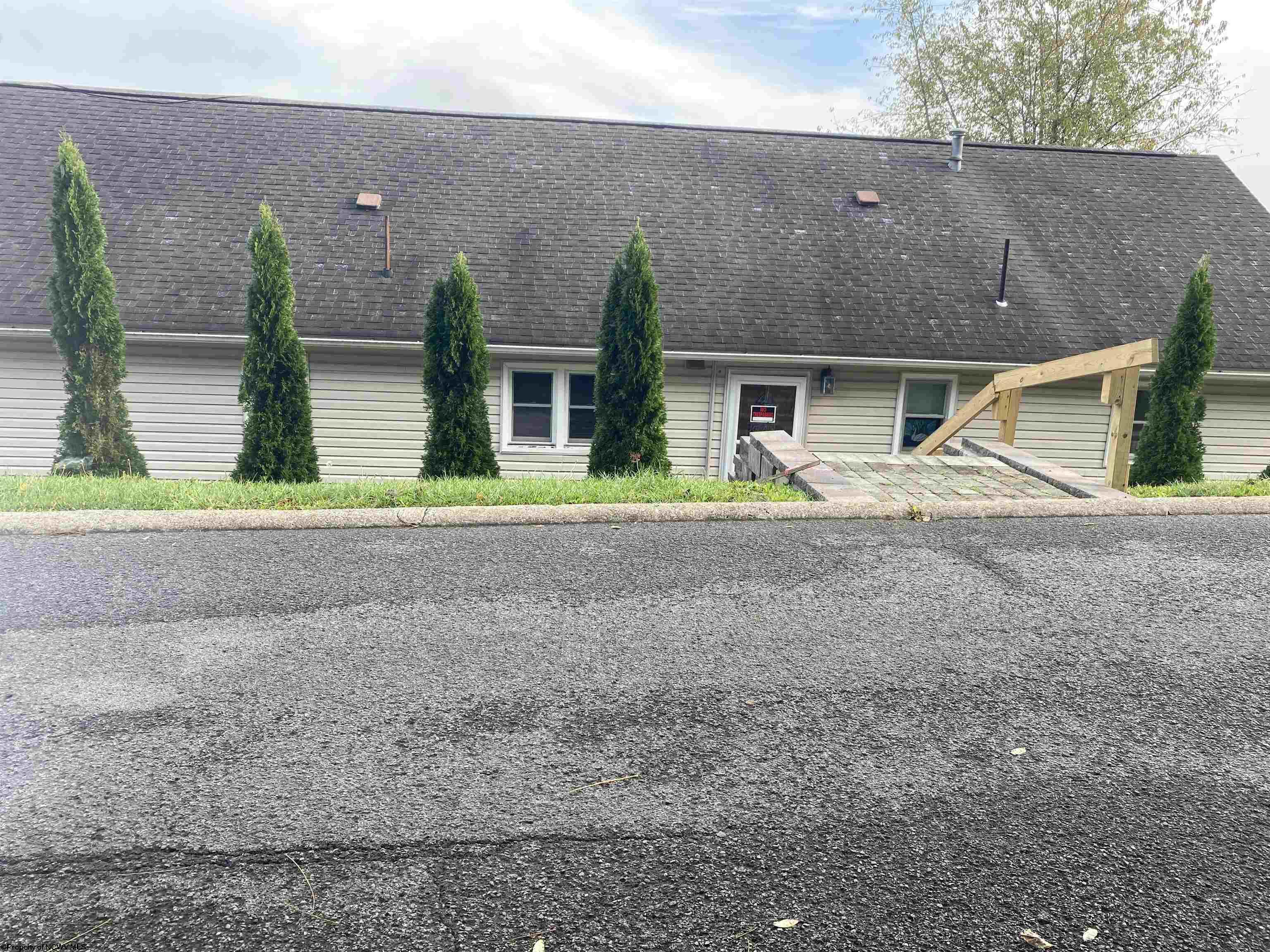 1619 Hoffman Avenue Clarksburg WV 26301