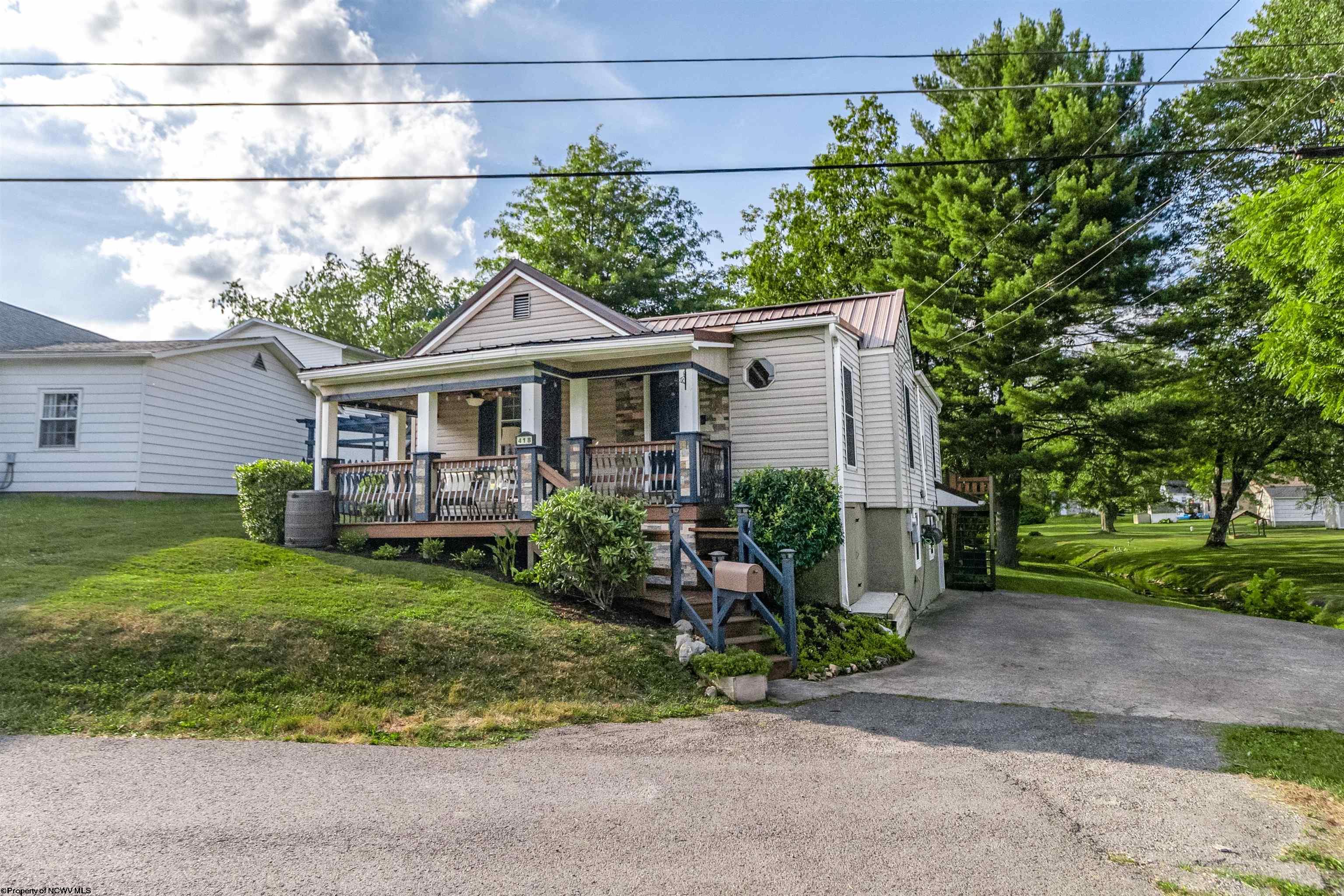 418 Cherry Street Bridgeport WV 26330