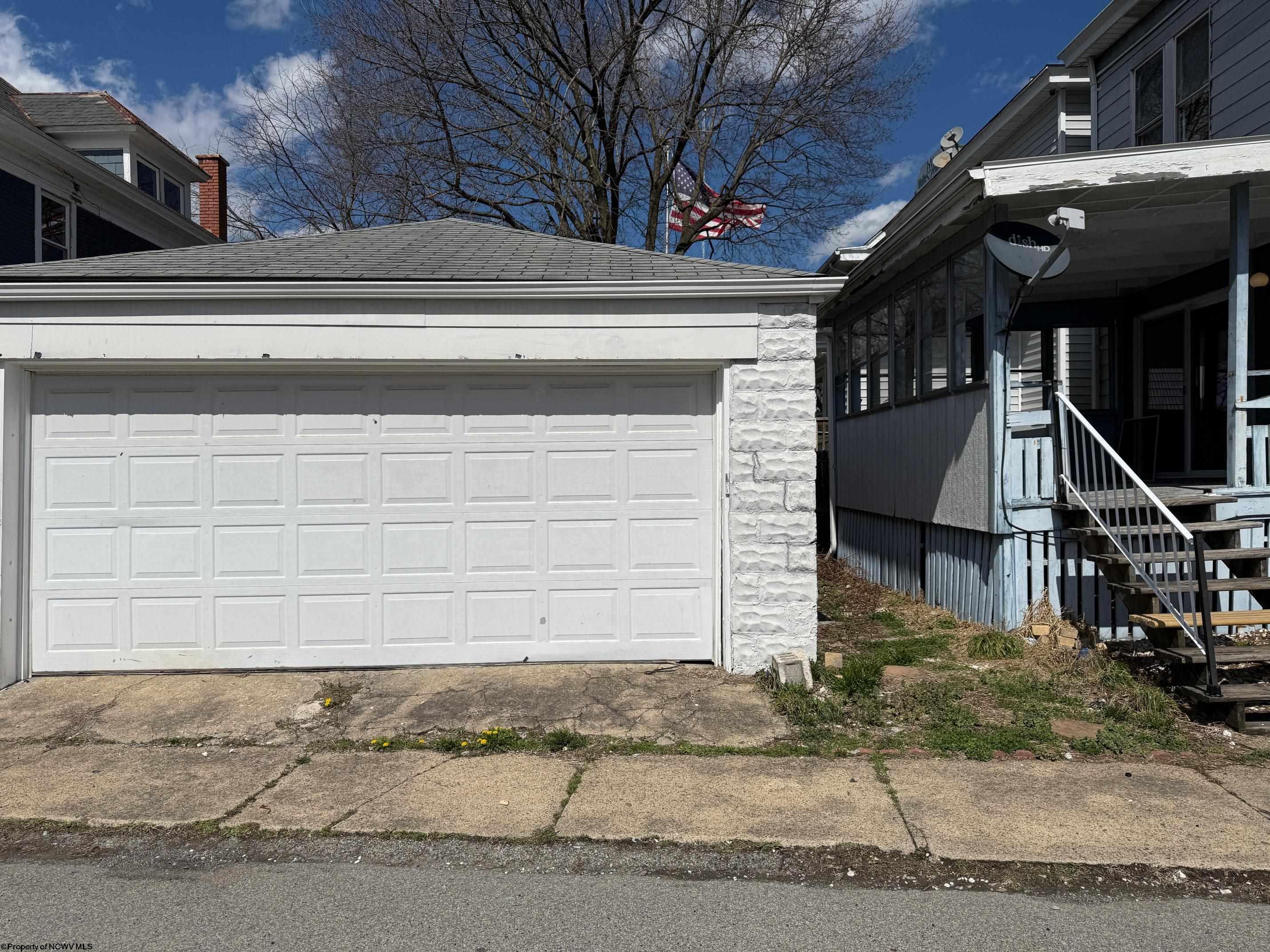 130 S Oak Street Clarksburg WV 26301