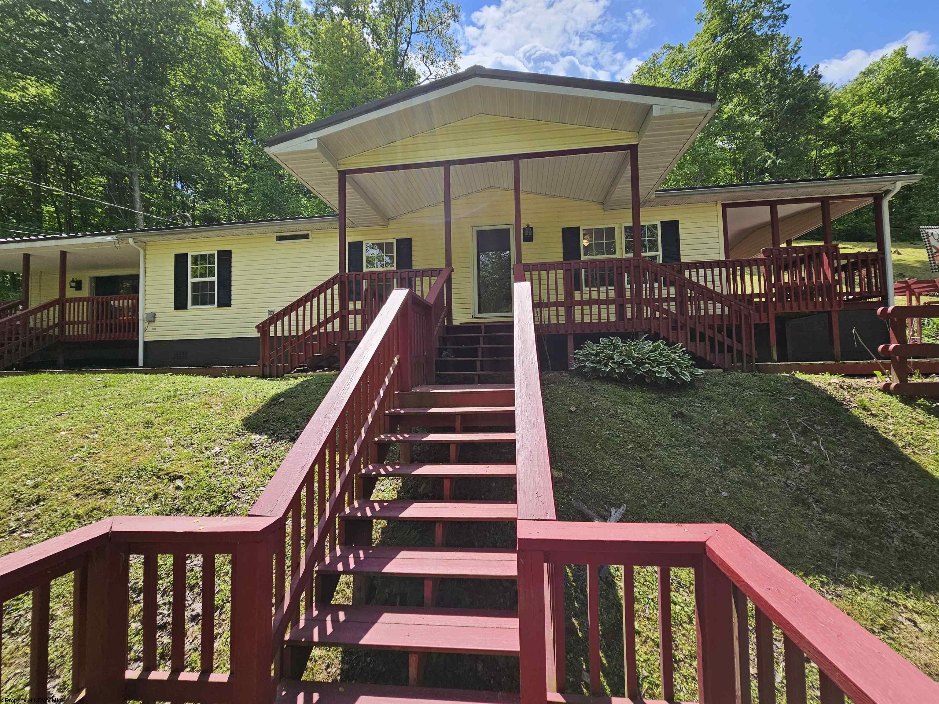 3923 Bear Mountain Road Bridgeport WV 26330