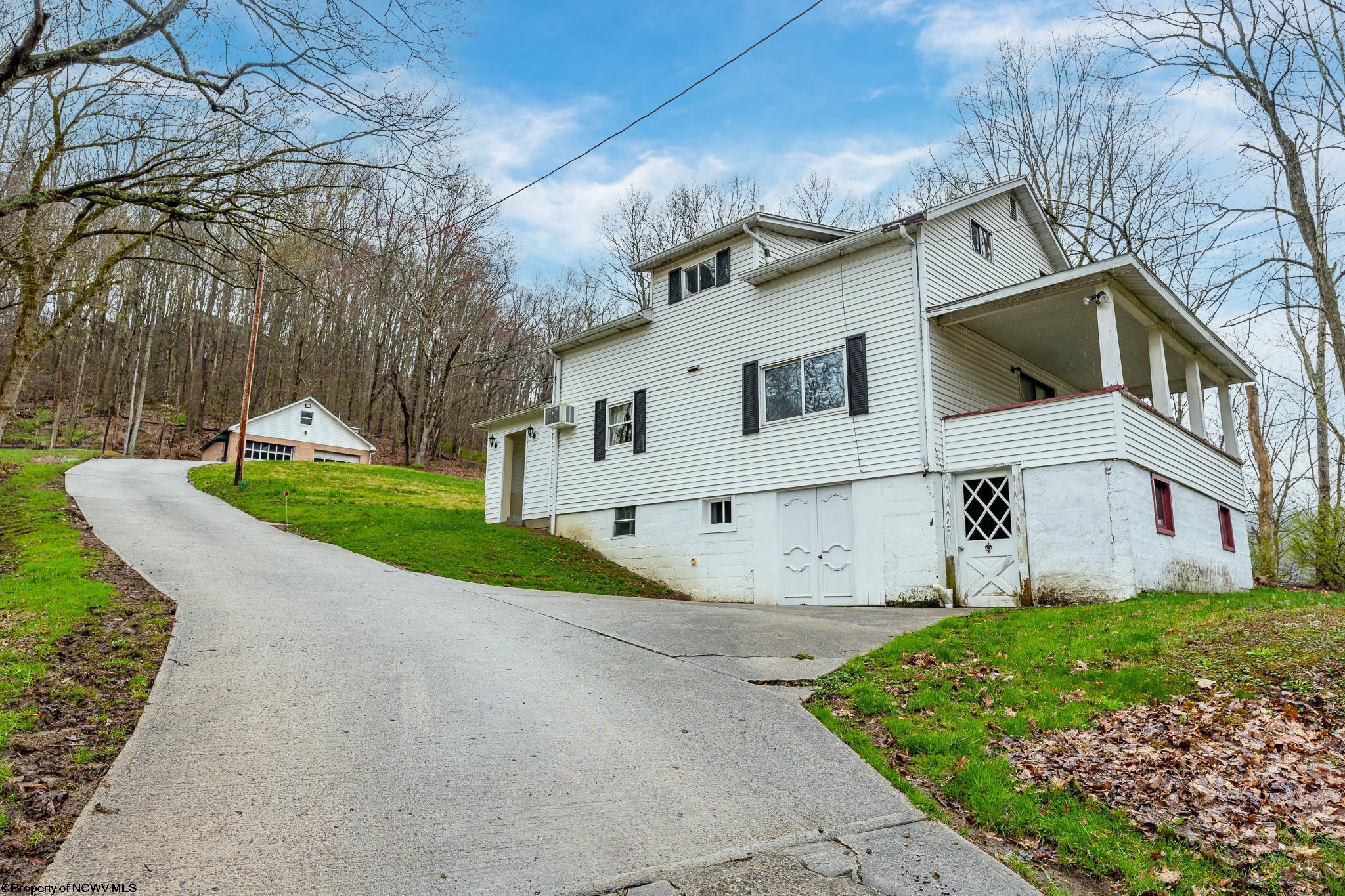 2445 Husky Highway Fairmont WV 26554