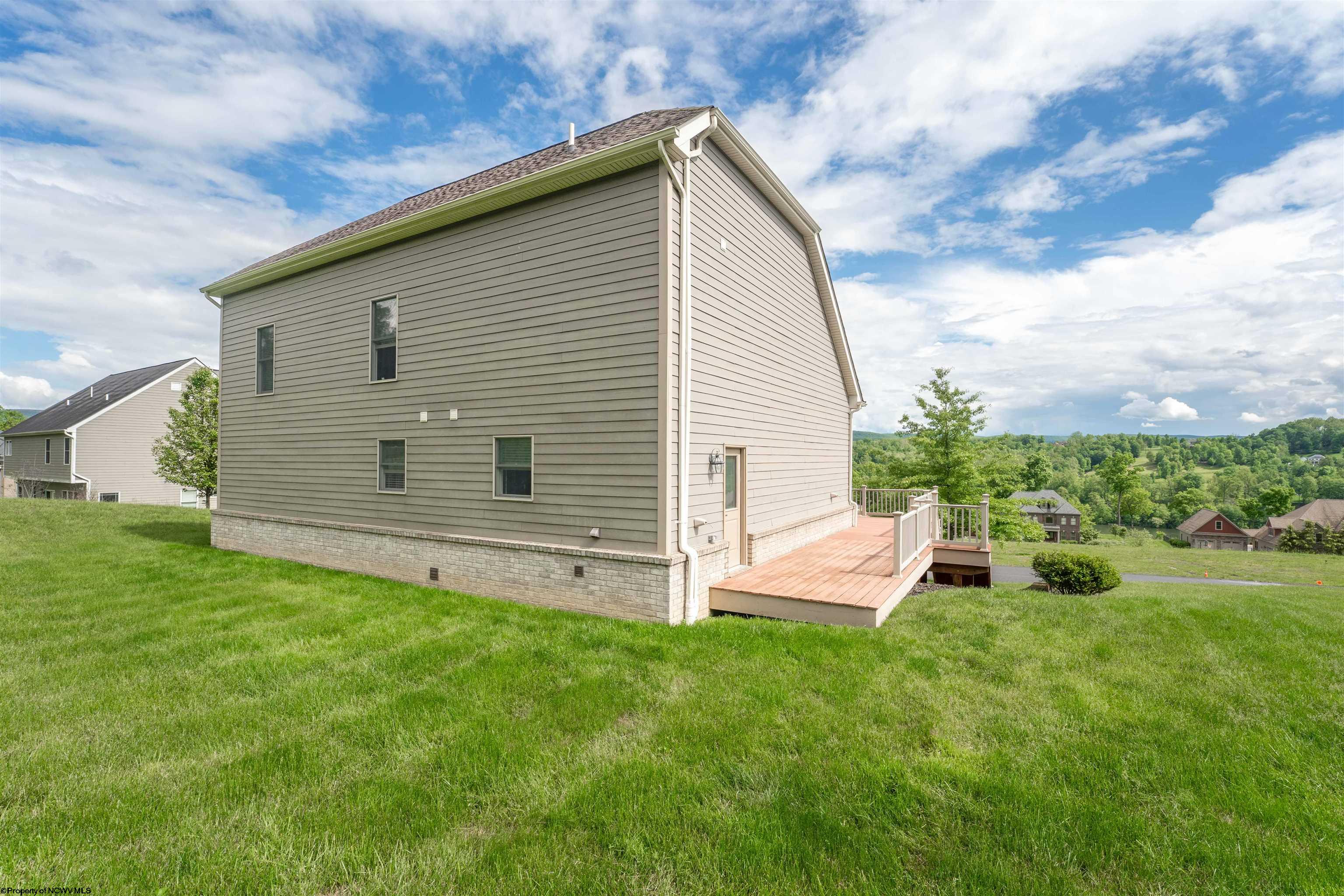 1205 Paradise Point Court Morgantown WV 26508