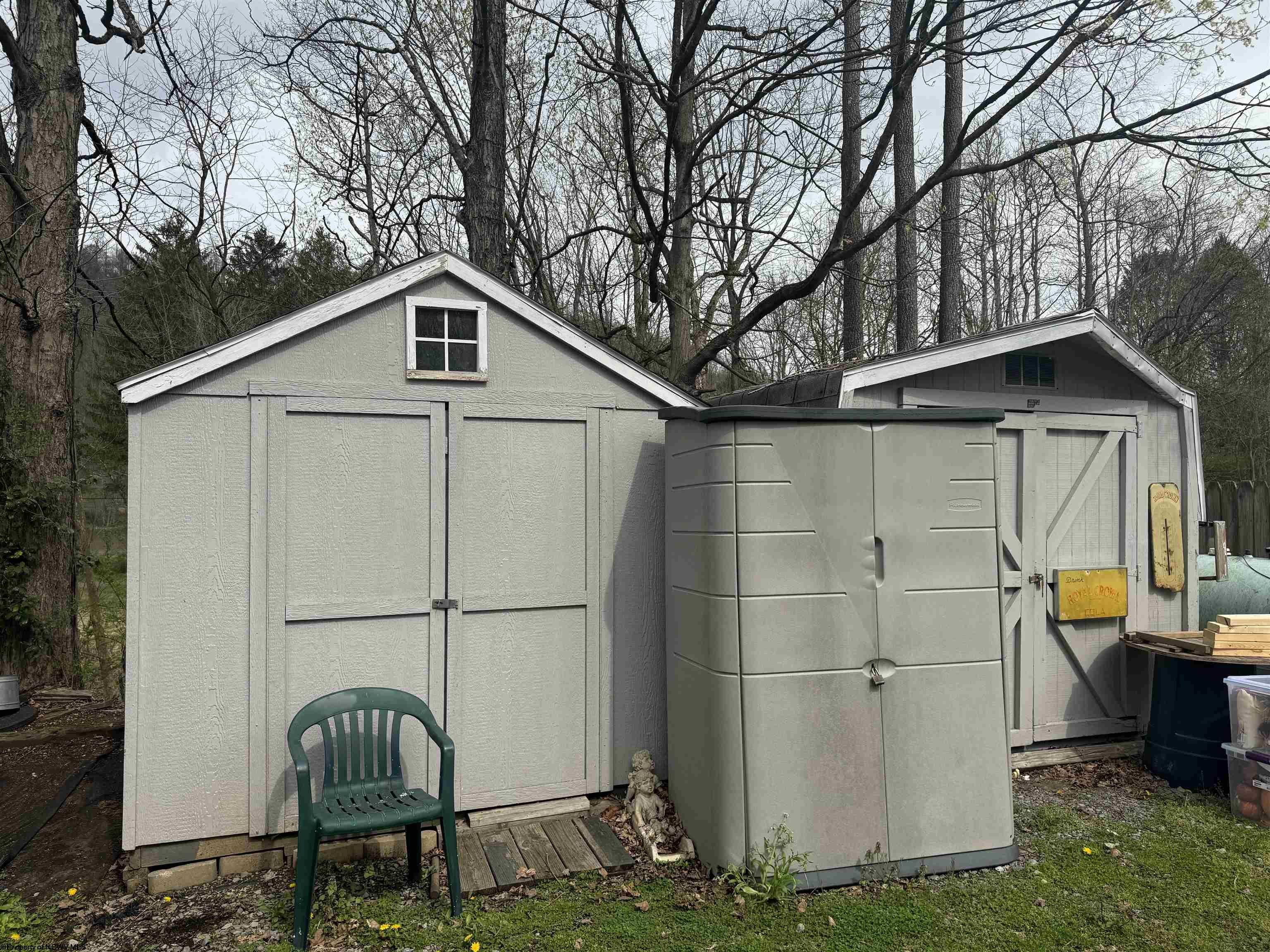 16 Dock Lane Fairmont WV 26554