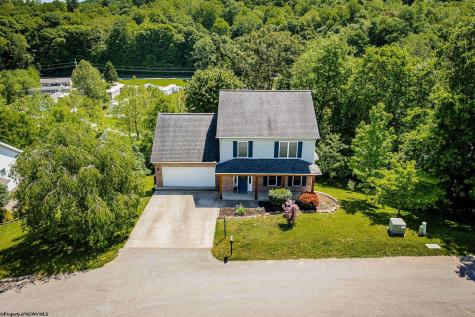 109 Village Crest Drive Morgantown WV 26508