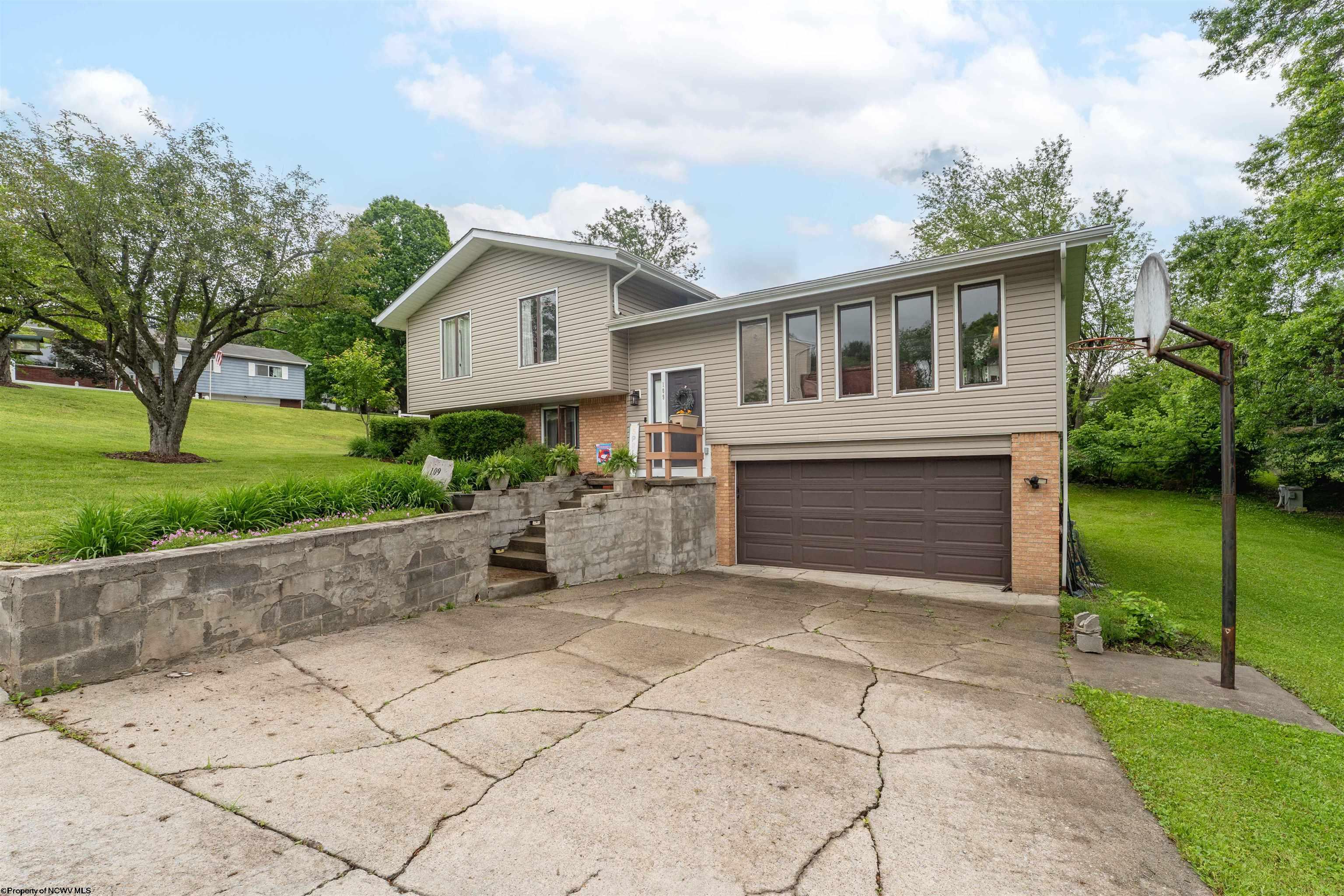 109 Scenery Drive Morgantown WV 26505