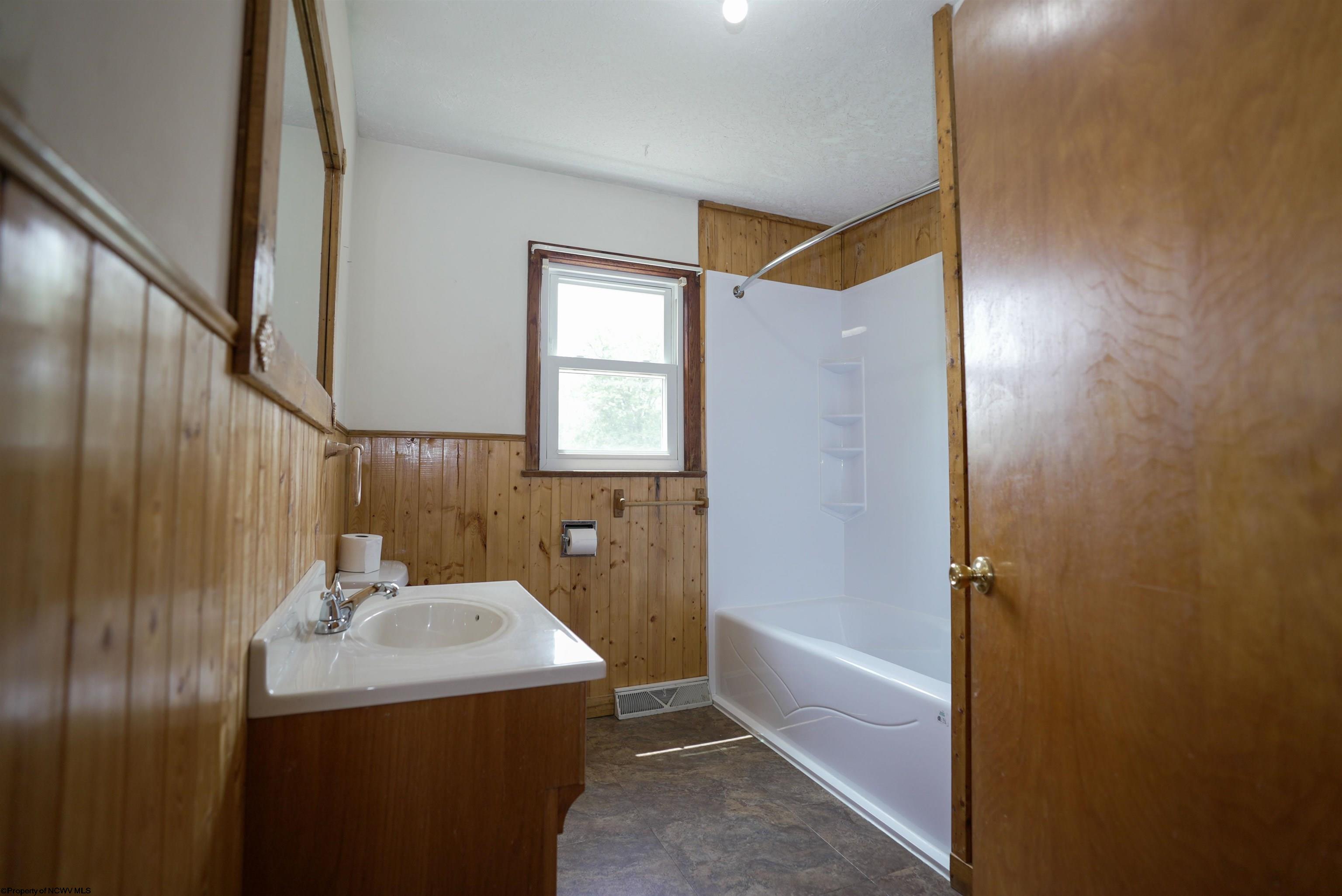 475 Mount Clare Road Clarksburg WV 26301