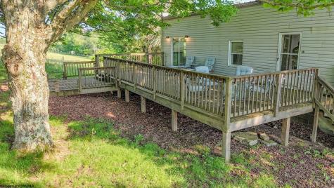 2338 Centenary Road Bruceton Mills WV 26525