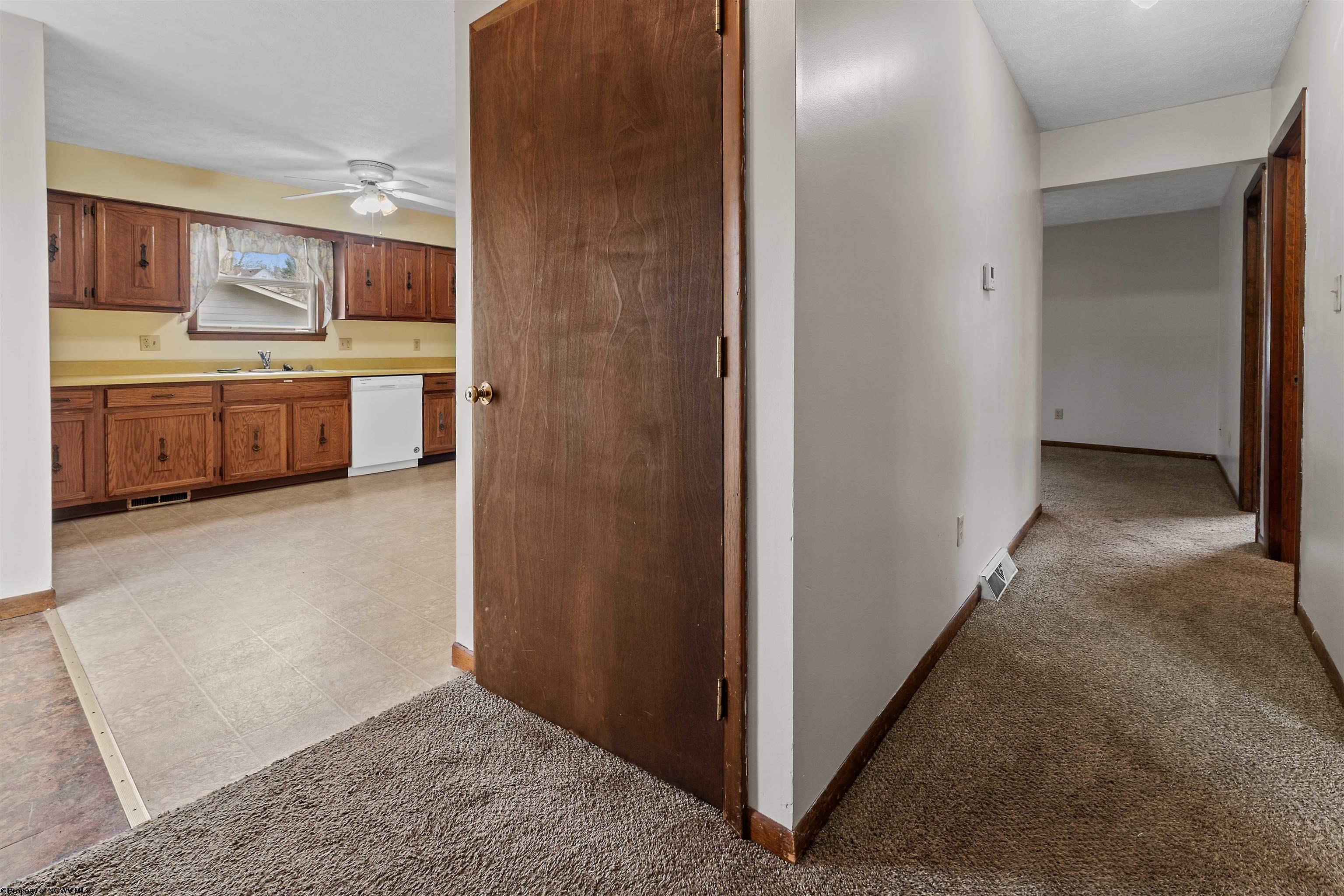 136 W 2nd Street Westover WV 26501