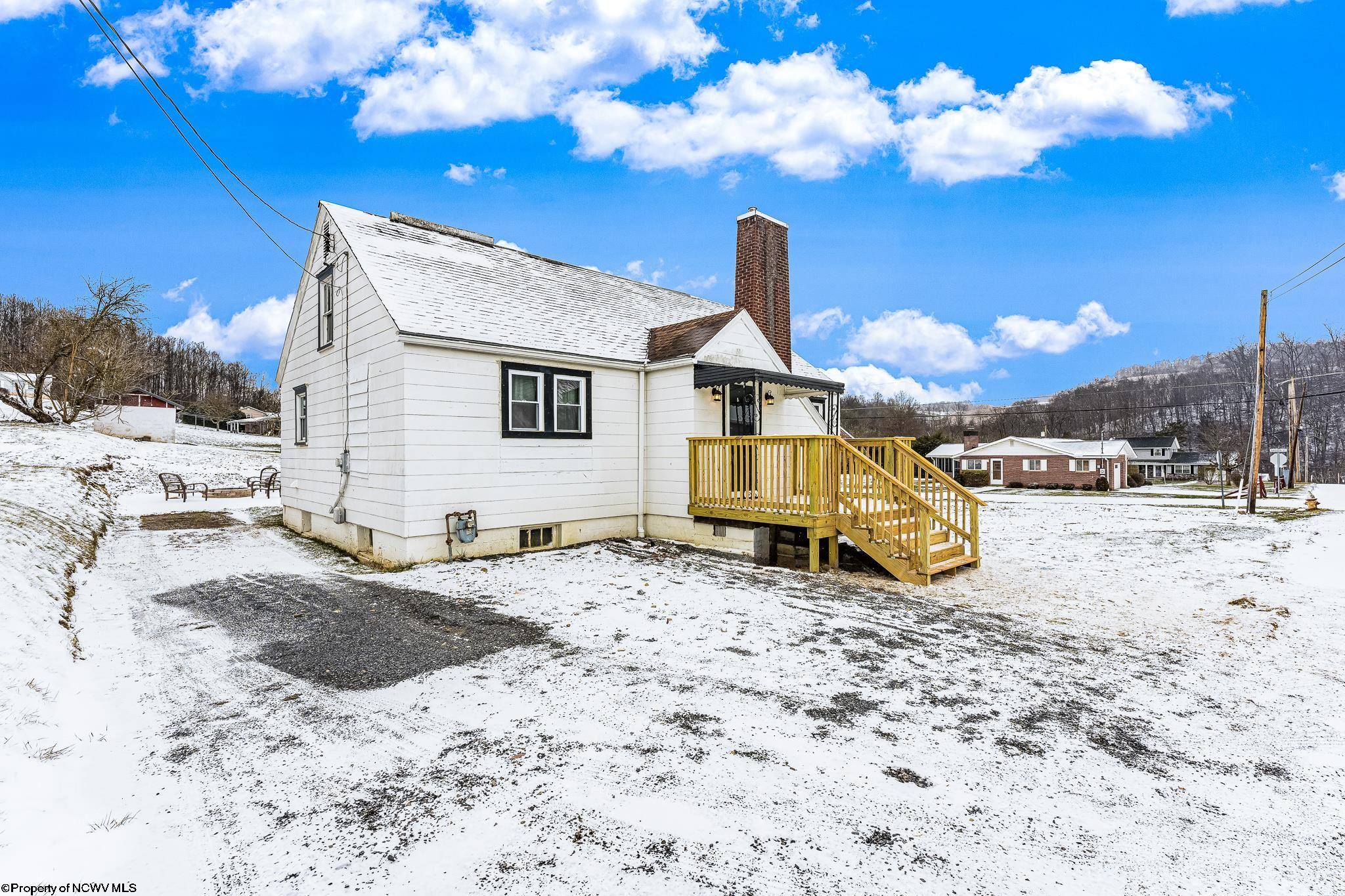 403 Cook Street Barrackville WV 26559