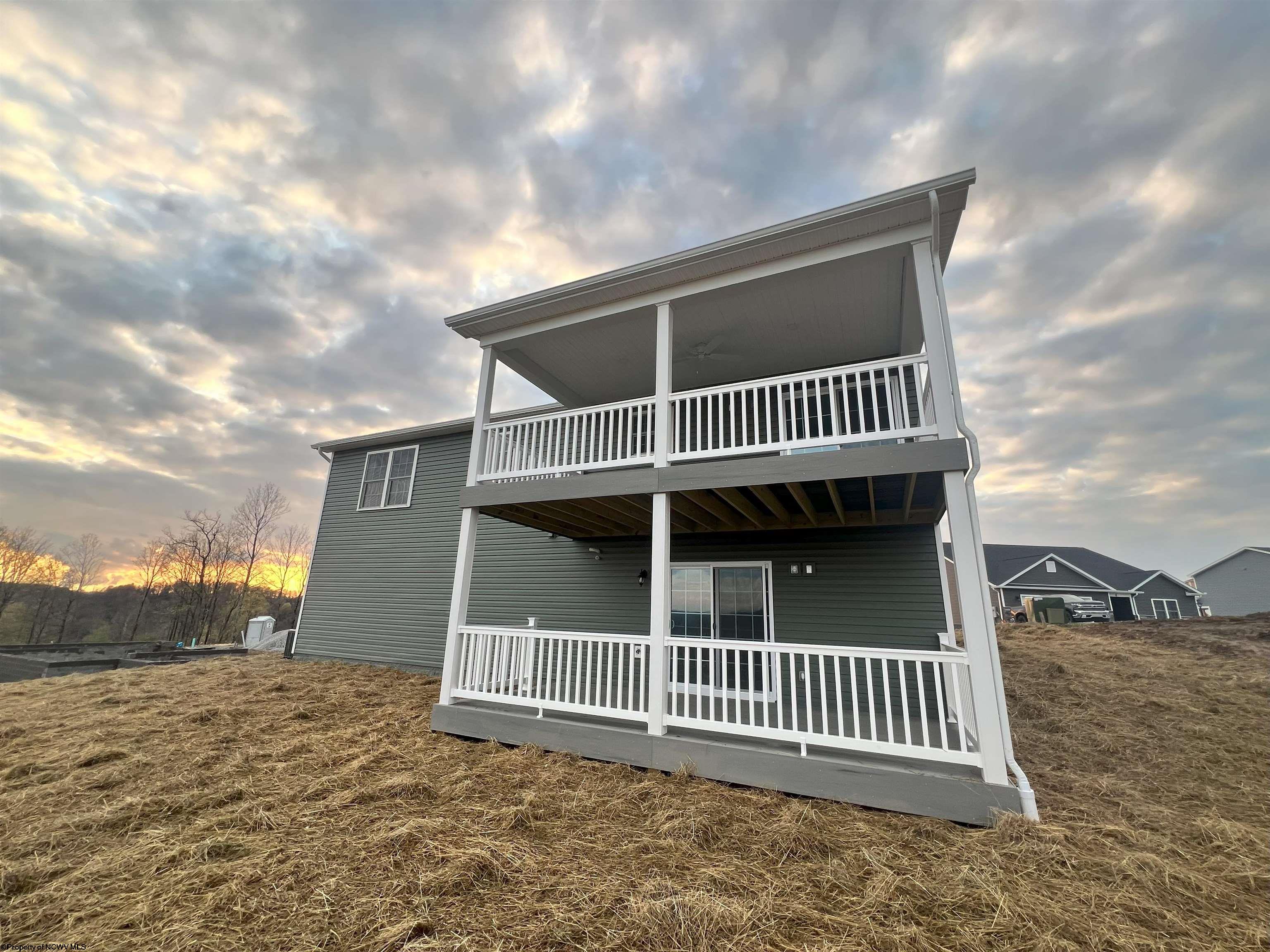 13 Angus Lane Fairmont WV 26554