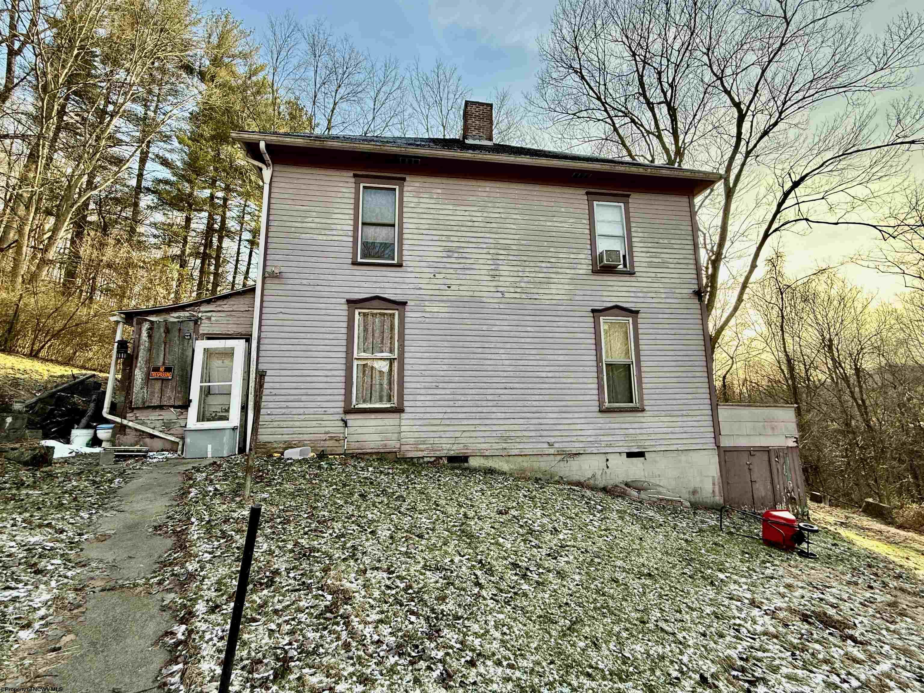 324 Rose Street Mannington WV 26582