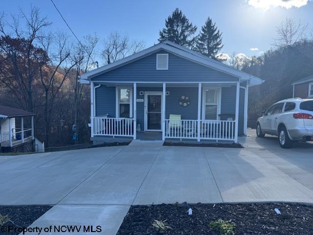 403 Thomas Avenue Nutter Fort WV 26301
