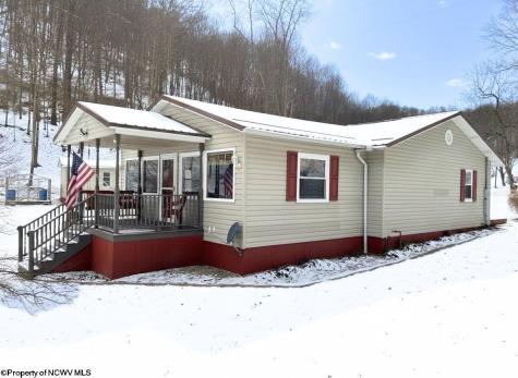 59 Gina Drive Mannington WV 26582