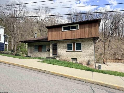 324 8th Street Morgantown WV 26505