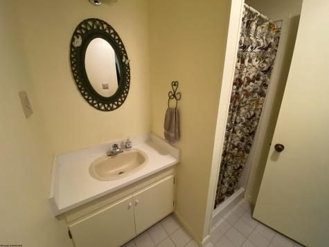 608 Skyview Drive Clarksburg WV 26301