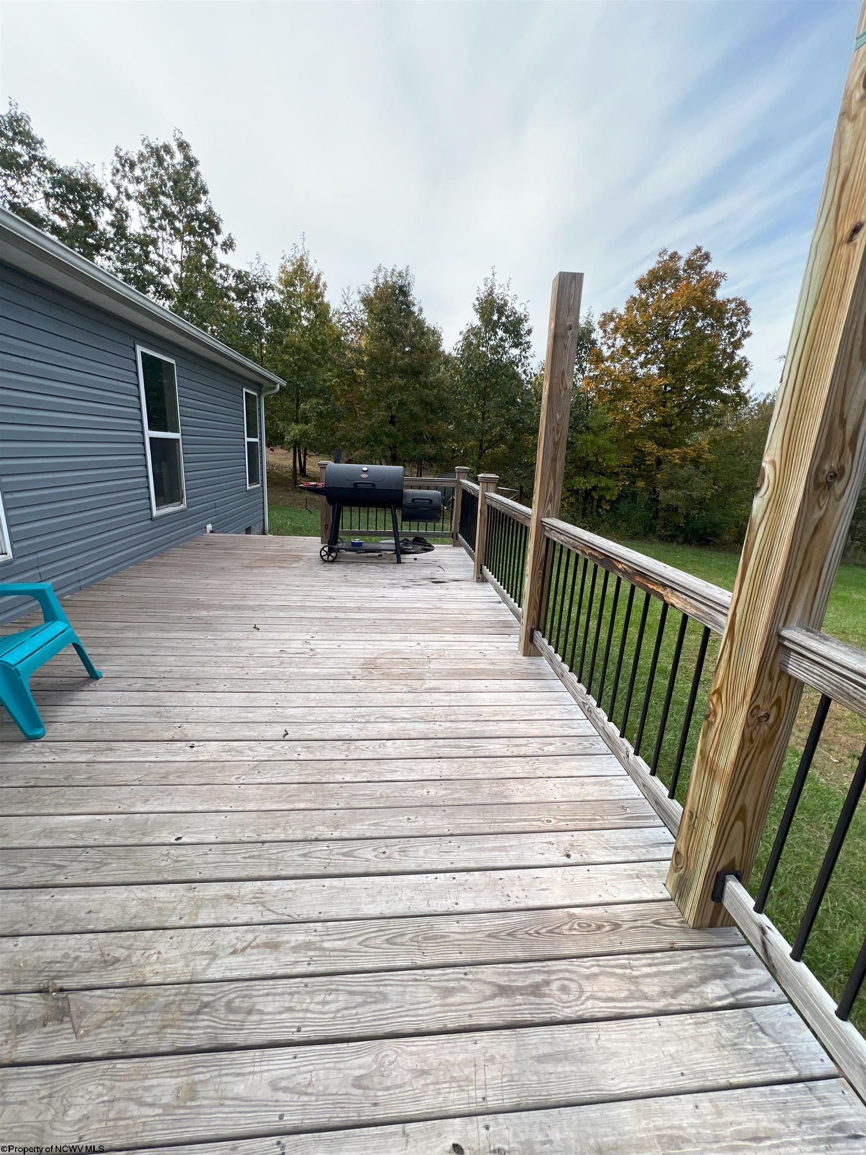 12731 Jersey Mountain Road Levels WV 25431