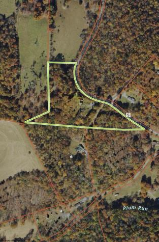 1141 Plum Run Road Grafton WV 26354