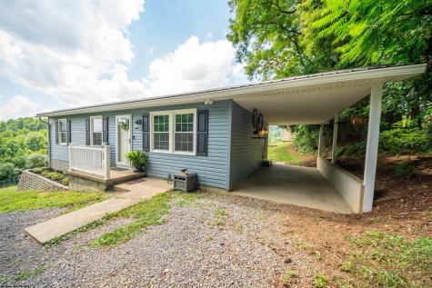 2105 Manuel Drive Fairmont WV 26554-000