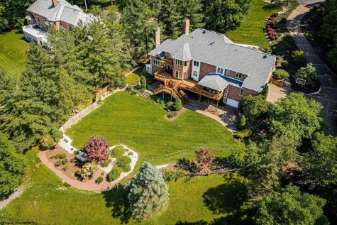 3958 Eastlake Drive Morgantown WV 26508