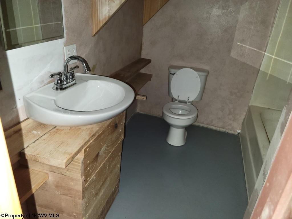 108 Brushy Fork Road Bridgeport WV 26330