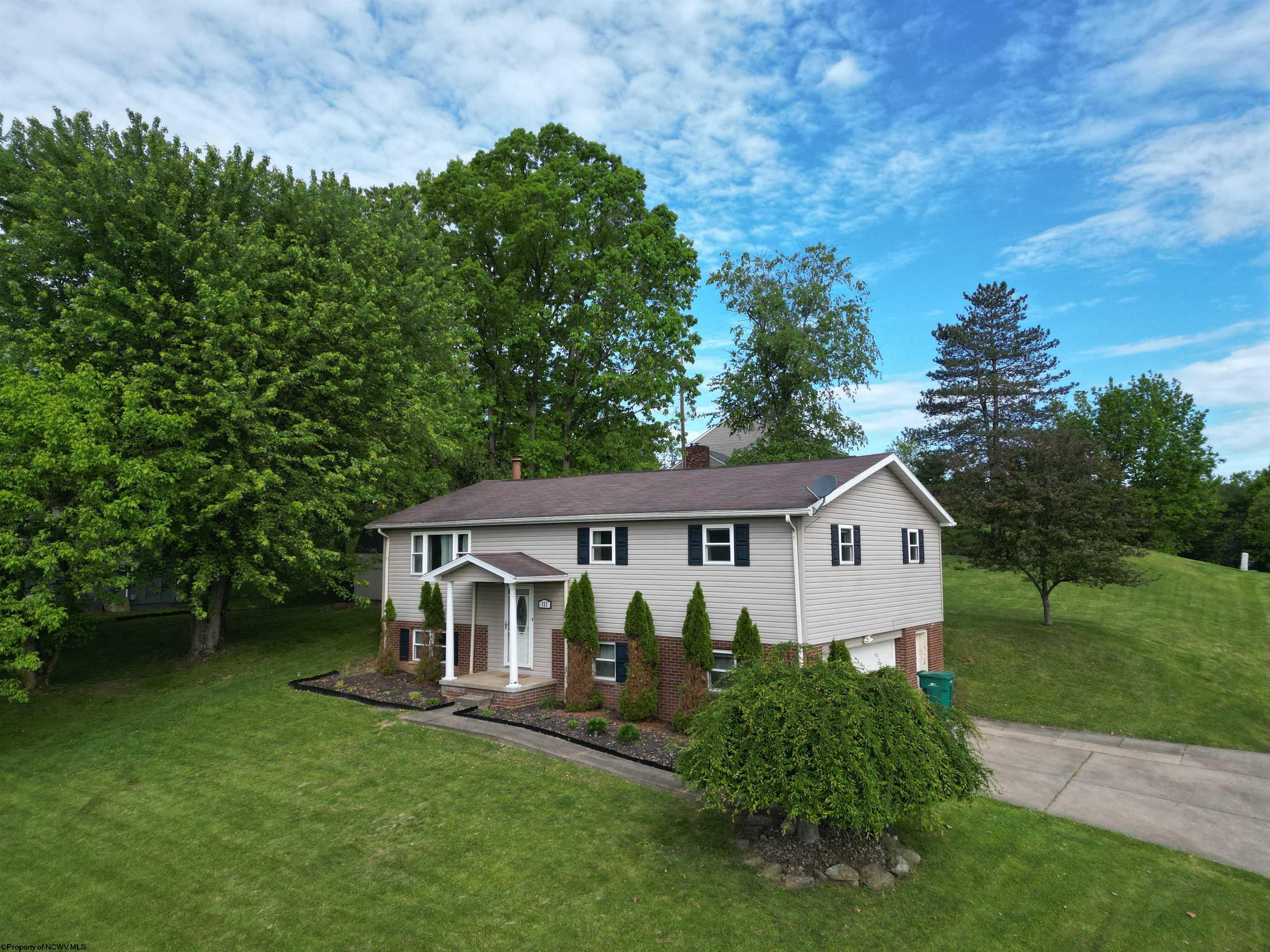 111 Brentwood Drive Bridgeport WV 26330