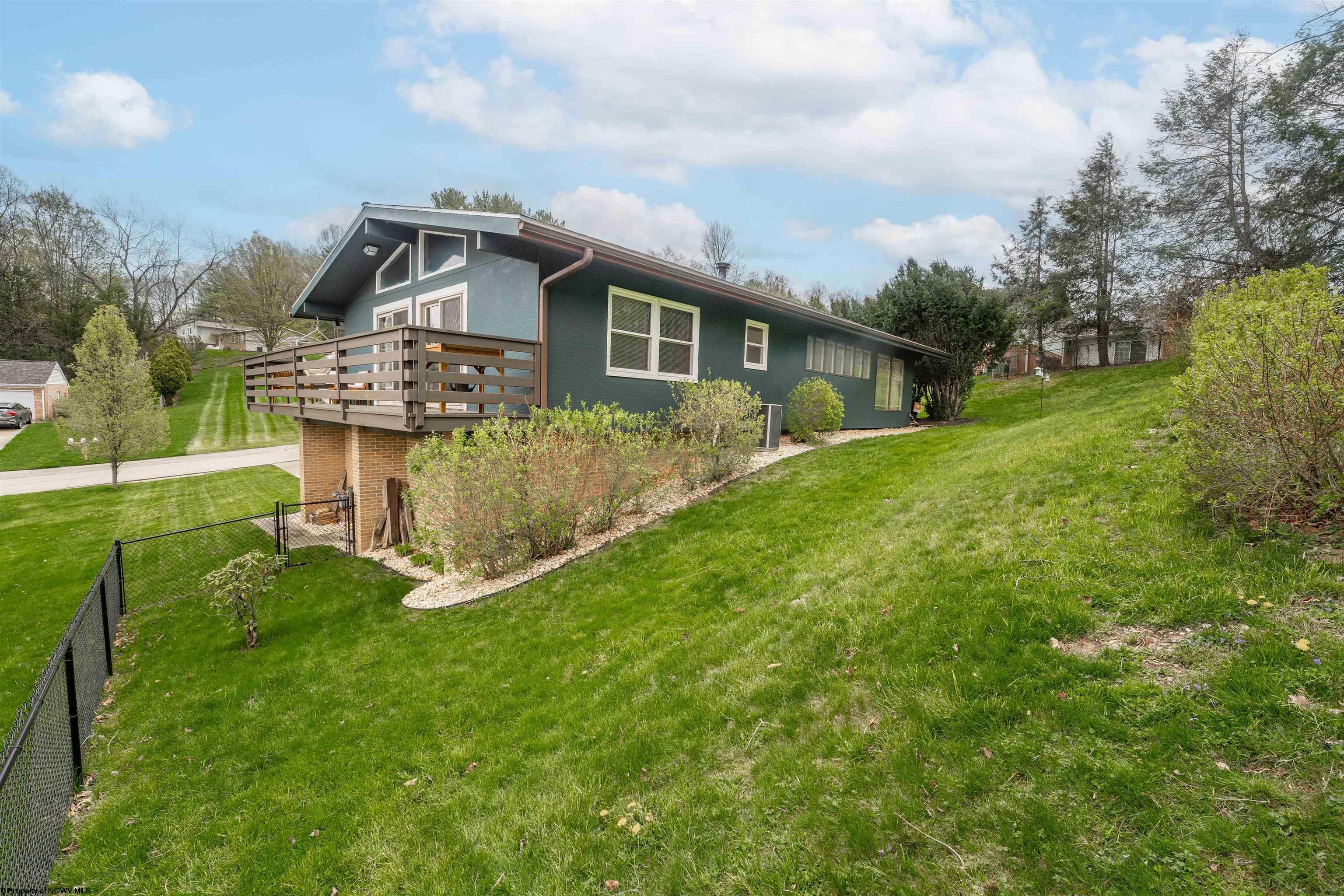 157 Scenery Drive Morgantown WV 26505