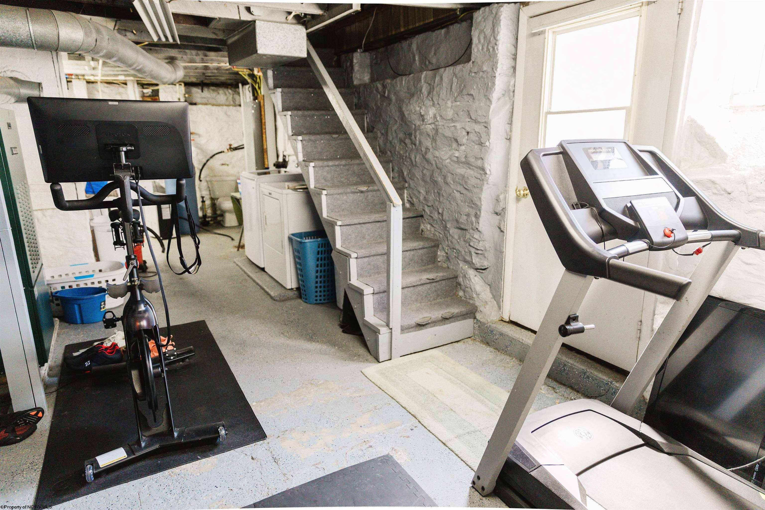 2416 Woolen Mills Road Albright WV 26519