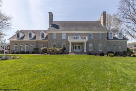 125 Carriage Lane Bridgeport WV 26330-9999